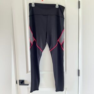Maternity workout leggings size XL